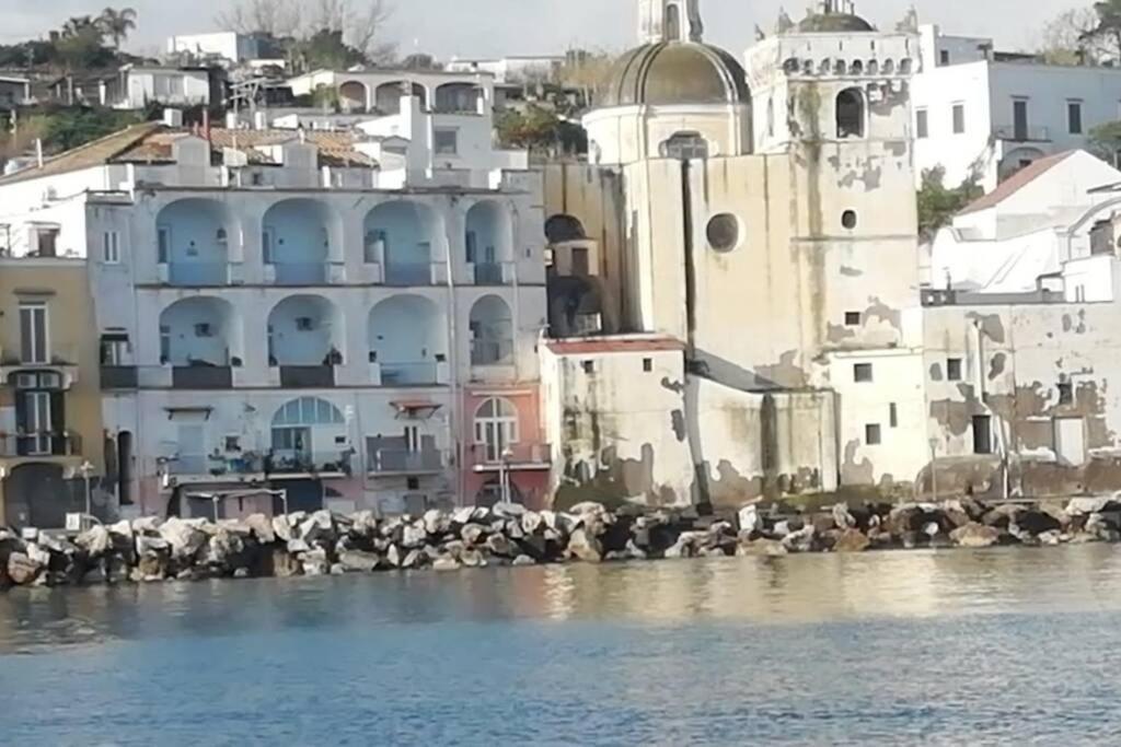 Appartamento Sul Mare Ad Ischia Ponte Экстерьер фото